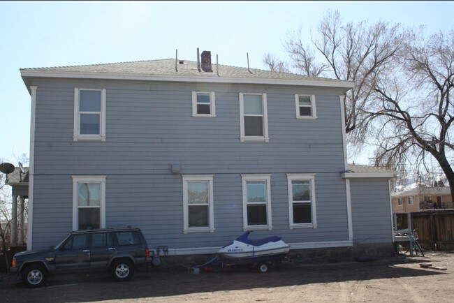 Foto del edificio - 651 Elko Ave