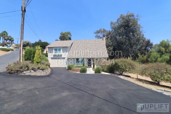 Foto del edificio - Stunning Home in Granite Hills! 3 Bed plus...