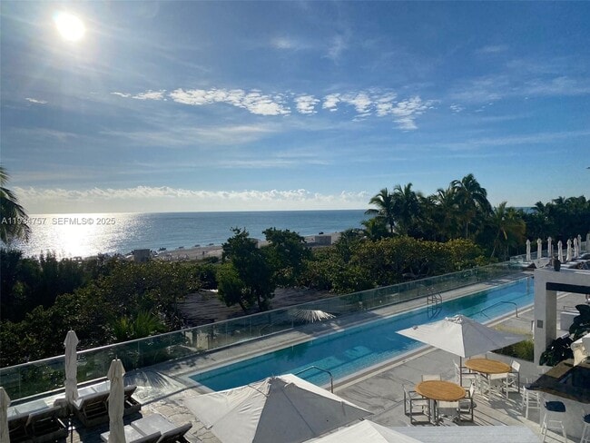 Building Photo - 2301 Collins Ave