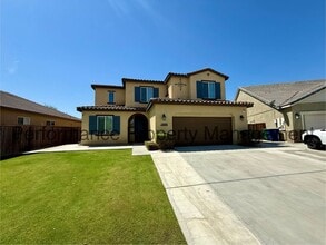Building Photo - 10009 Sentinel Peak Pl