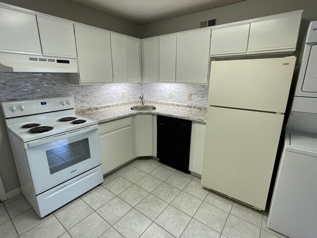 Kitchen —lights under cabinets - 9025 N Swan Cir