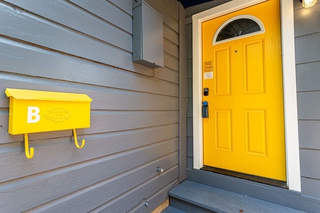 Foto del edificio - 1909 Morrow St