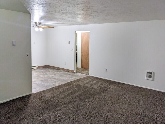 Foto del edificio - 3469 Livingston St NE