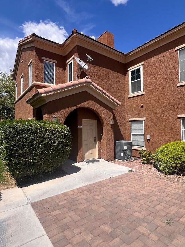 Foto del edificio - Gated / Mountain Views / $500 Off First Month