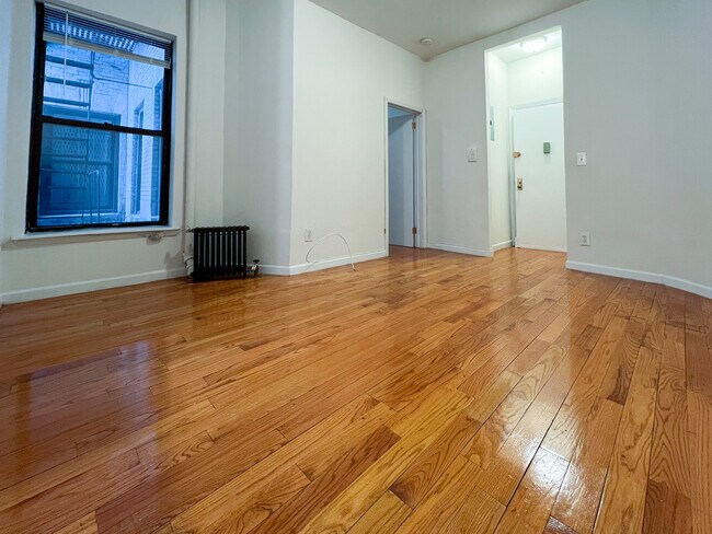 Foto del edificio - 408 W 130th St