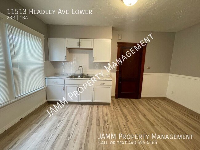 Foto del edificio - Updated 2-Bedroom Duplex in West Cleveland!!