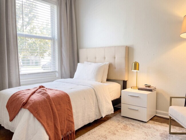 Foto del edificio - 3309 Bengston St