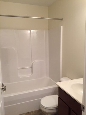Building Photo - 1203 Admirals Walk Dr