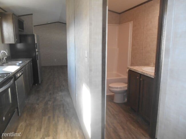 Building Photo - 2 br, 2 bath Mobile Home - 627 Duganne Ln ...