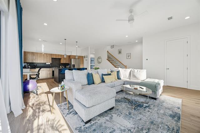 Foto del edificio - 2206 Arroyo Ave