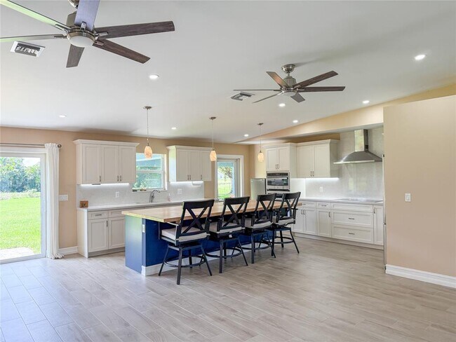 Foto del edificio - 17420 SW 54th St