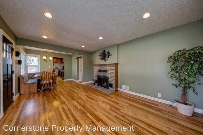 Building Photo - 4 br, 2 bath House - 410 N. 27th St