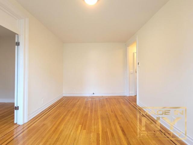 Building Photo - 1 bedroom in ASTORIA NY 11102