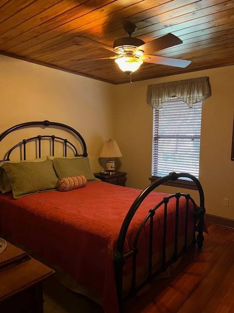 Foto del edificio - 1741 Camp South Moon Rd