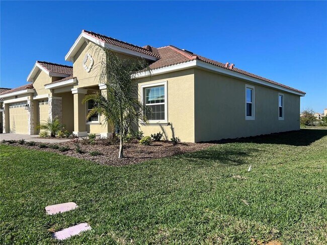 Foto del edificio - 8855 Fallen Oak Dr