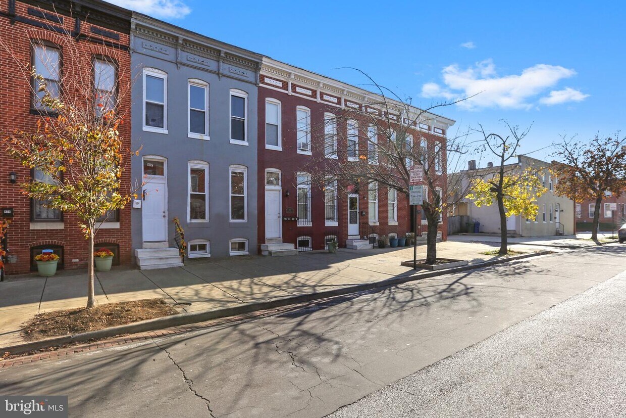 Primary Photo - 407 N Collington Ave