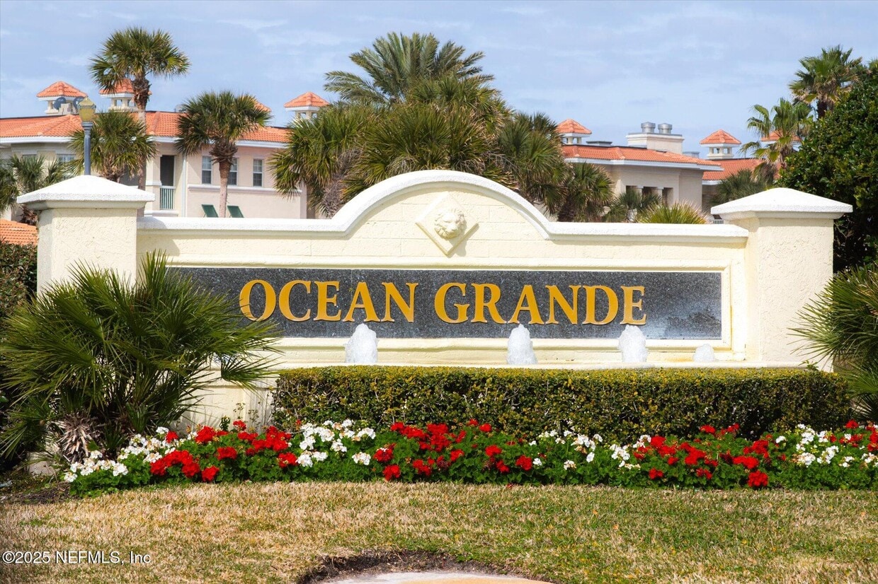 Foto principal - 215 S Ocean Grande Dr