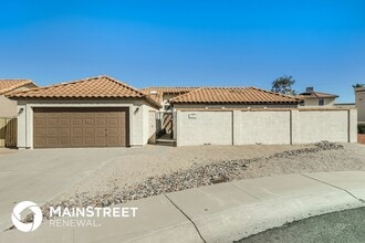 Building Photo - 5412 W Cochise Dr