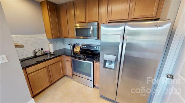Building Photo - 1247 Badger Ct
