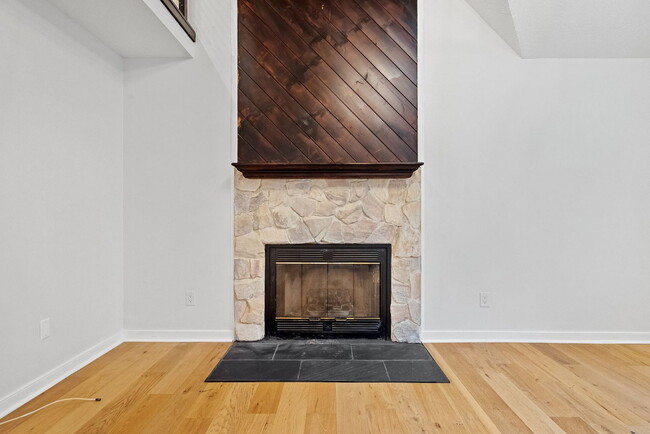 Foto del edificio - 6608 Wexford Ln