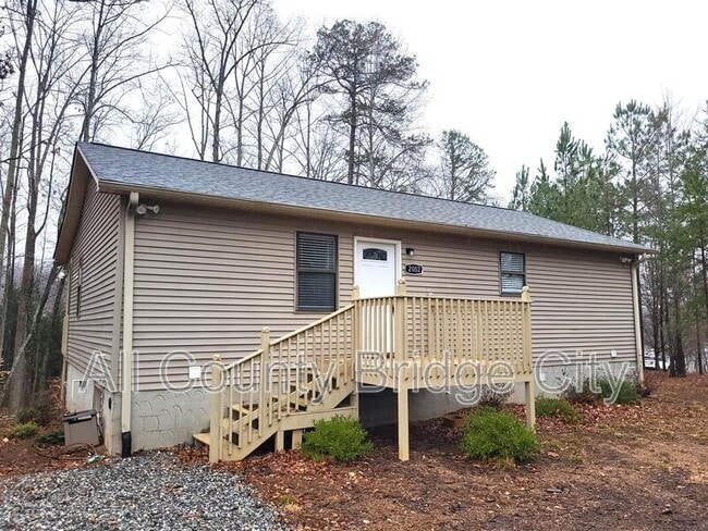 Photo - 2002 Hampton Shores Dr Apartment