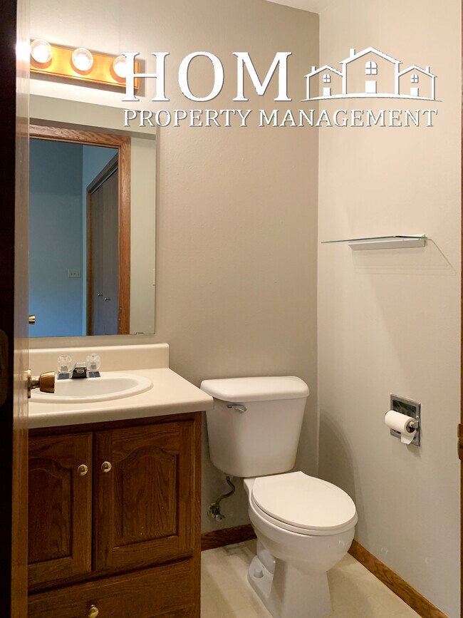 Foto del edificio - 322 E Lafayette St