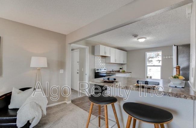 Foto del edificio - 2834 15th Ave S