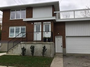 Building Photo - 232 Wharncliffe Rd N