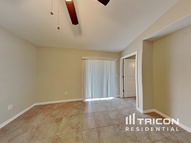 Building Photo - 10025 Rosemary Leaf Lane Riverview FL