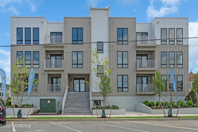 Foto del edificio - 218 3rd Ave