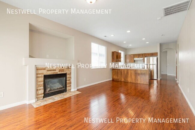 Building Photo - 6740 S Empress Ln