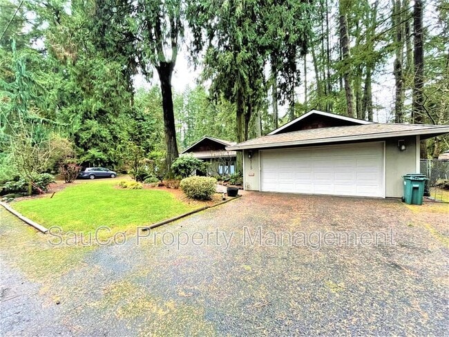 Building Photo - 515 SE 26th Ave