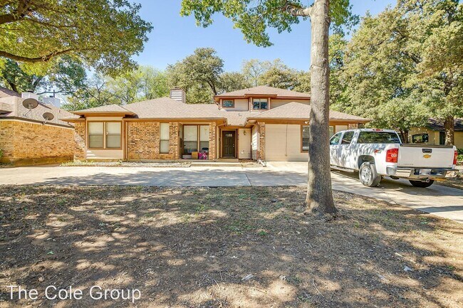 Foto del edificio - 4 br, 2 bath House - 410 S Main St.