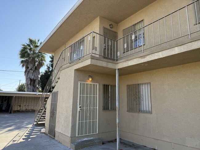 Building Photo - 1210 W 104th St