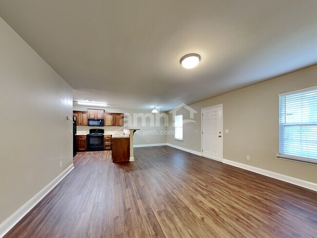 Building Photo - 75 Ristona Drive