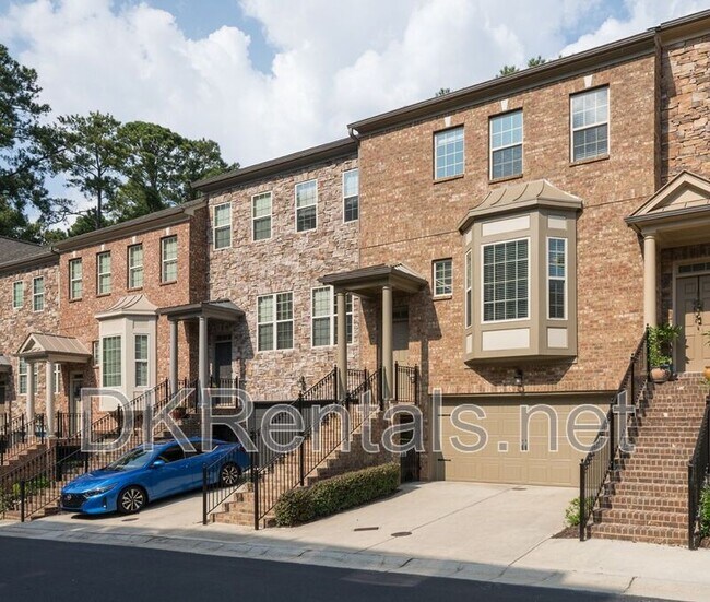 Foto del edificio - 921 Hickory Leaf Ct SE