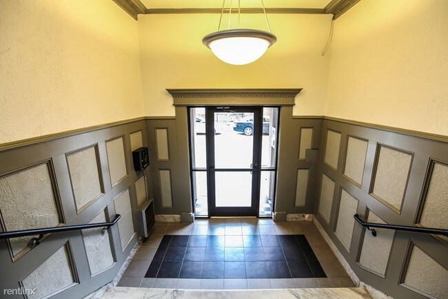 Foto del edificio - 1460 Irving St NW