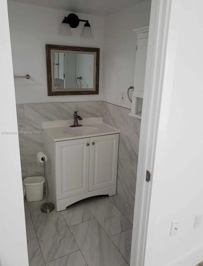 Foto del edificio - 12312 SW 20th Terrace