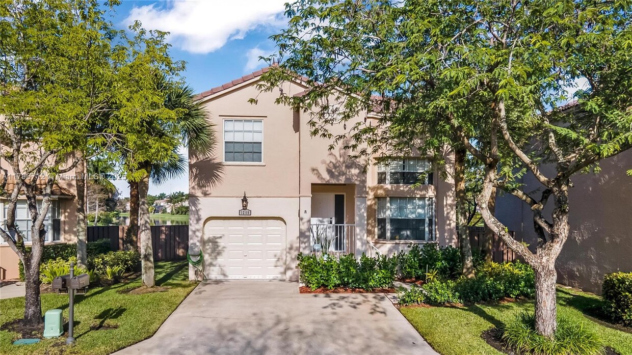 Foto principal - 1269 NW 106th Terrace