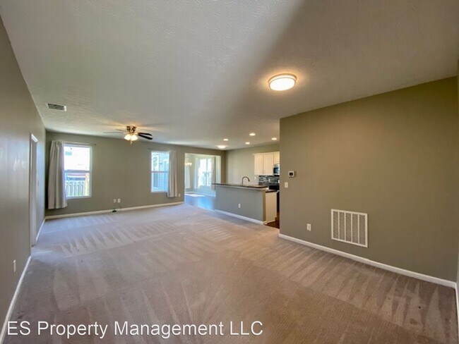 Building Photo - 3 br, 2 bath House - 2076 Creek Bank Dr.