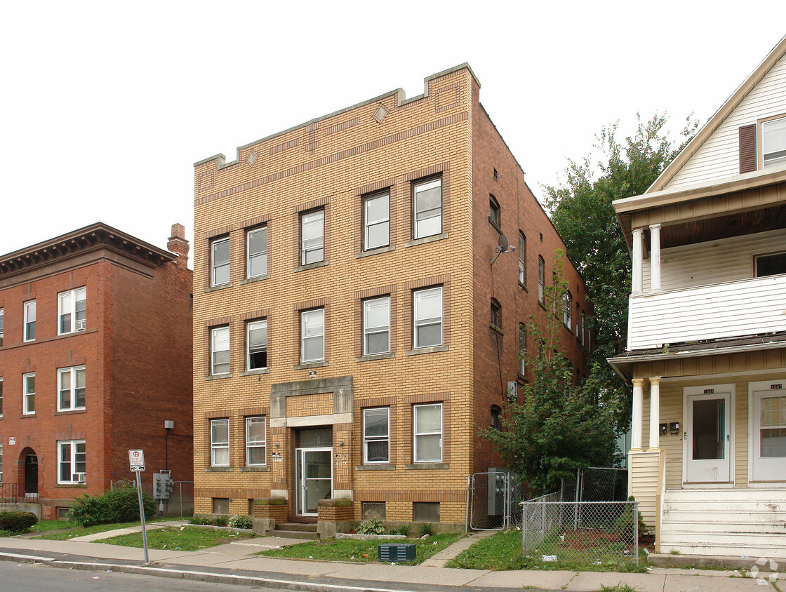 Building Photo - 1041-1043 Capitol Ave