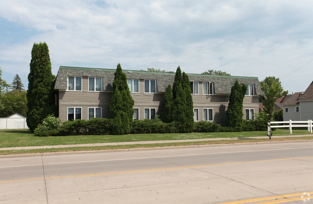 Building Photo - 614 Hammond Ave