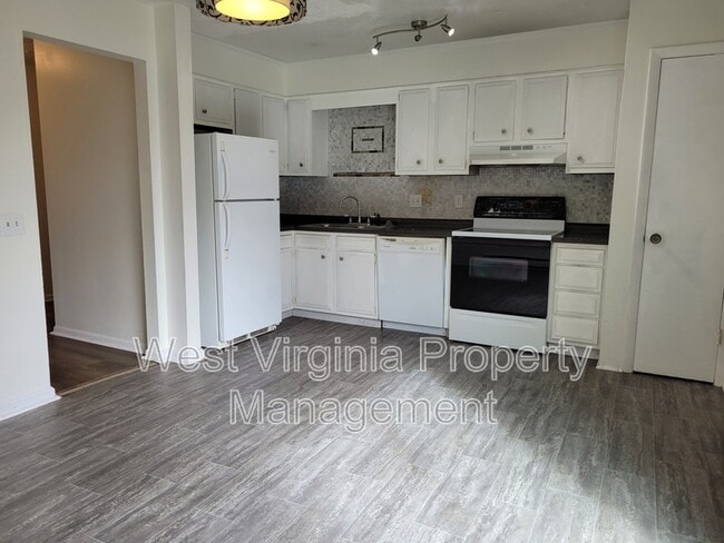 Building Photo - 14 Cherrywood Terrace