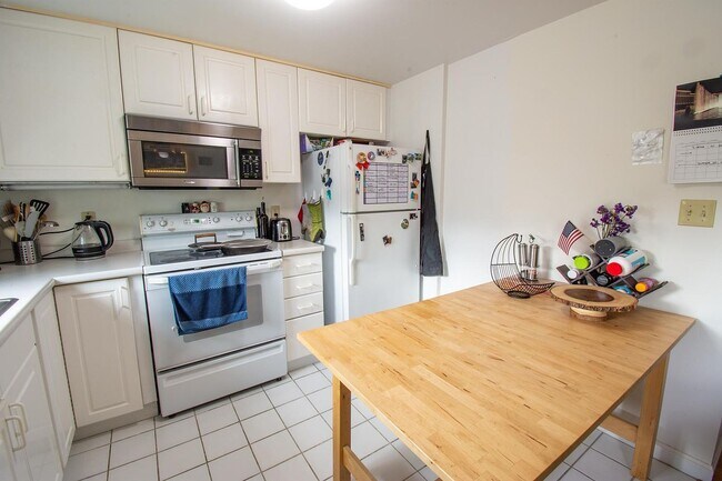 Foto del edificio - 655 Concord Ave