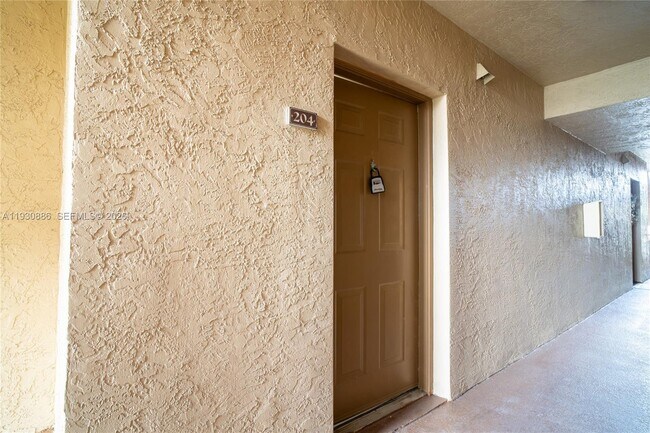 Foto del edificio - 11730 SW 2nd St