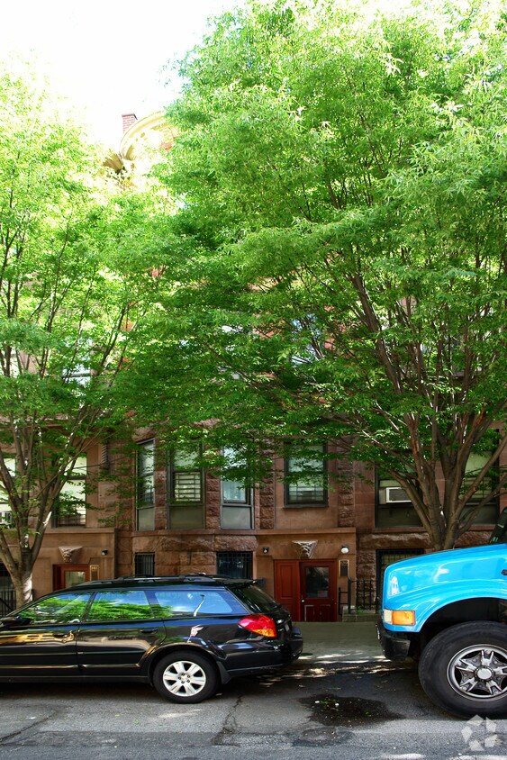 Foto del edificio - 139 W 93rd St