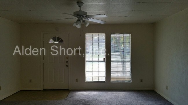 Building Photo - 8503 Ricardo Dr