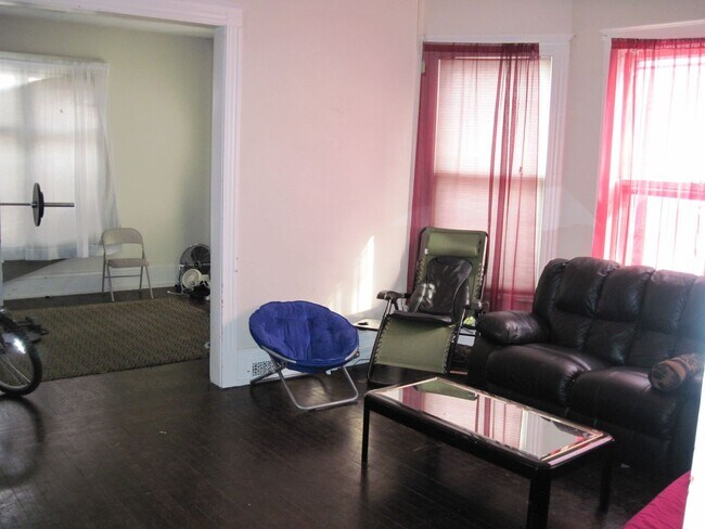 Foto del edificio - 2609 N Maryland Ave