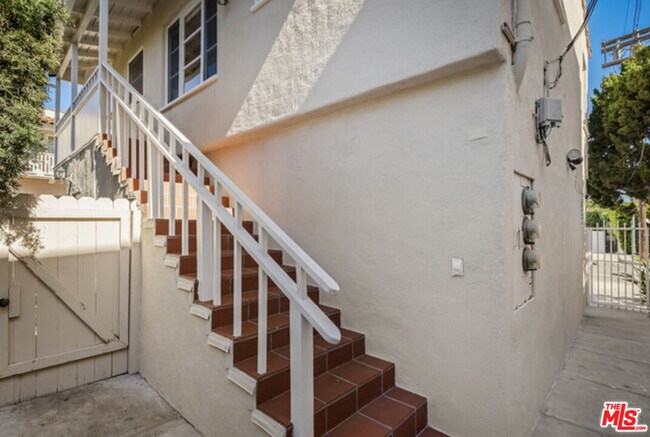 Foto del edificio - 1009 S Bedford St