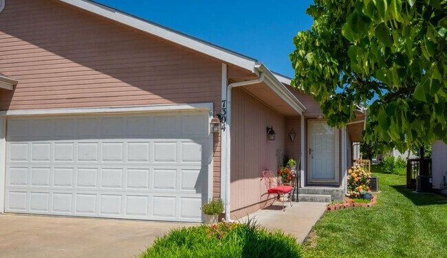 Foto del edificio - 7304 SW 23rd Ct